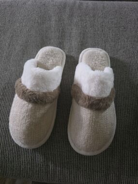 Cozy Plush Cream & Brown Fuzzy Slippers